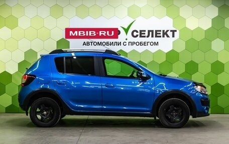 Renault Sandero II рестайлинг, 2018 год, 895 700 рублей, 8 фотография