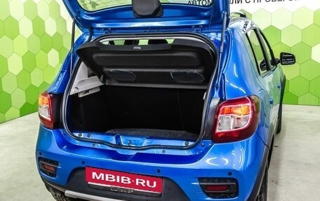 Renault Sandero II рестайлинг, 2018 год, 895 700 рублей, 21 фотография