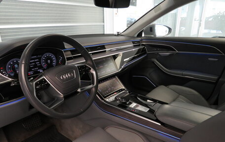 Audi A8, 2018 год, 3 890 000 рублей, 7 фотография