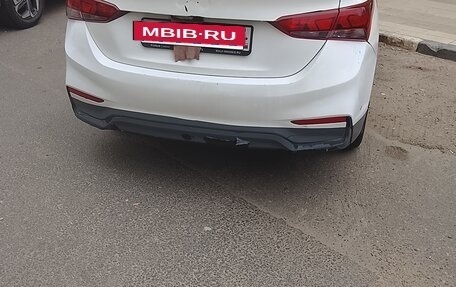 Hyundai Solaris II рестайлинг, 2019 год, 800 000 рублей, 4 фотография
