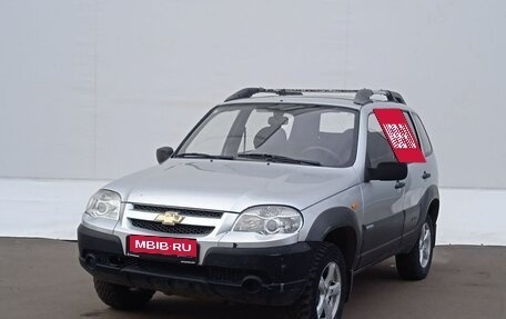 Chevrolet Niva I рестайлинг, 2010 год, 335 000 рублей, 1 фотография