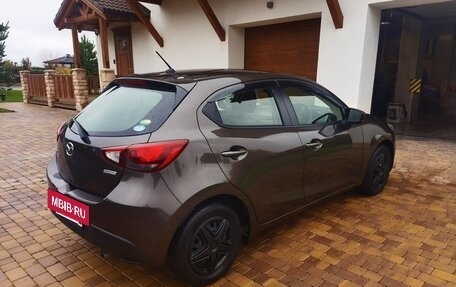 Mazda Demio IV, 2017 год, 1 050 000 рублей, 3 фотография