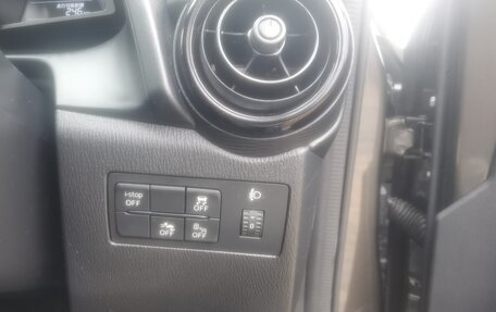 Mazda Demio IV, 2017 год, 1 050 000 рублей, 8 фотография