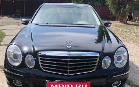 Mercedes-Benz E-Класс, 2004 год, 790 000 рублей, 3 фотография