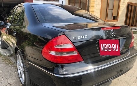 Mercedes-Benz E-Класс, 2004 год, 790 000 рублей, 4 фотография