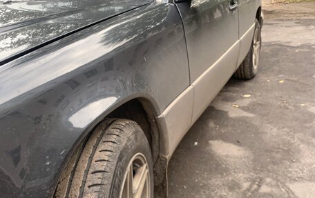 Mercedes-Benz E-Класс, 1993 год, 550 000 рублей, 13 фотография