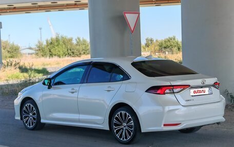 Toyota Corolla, 2019 год, 1 947 000 рублей, 4 фотография