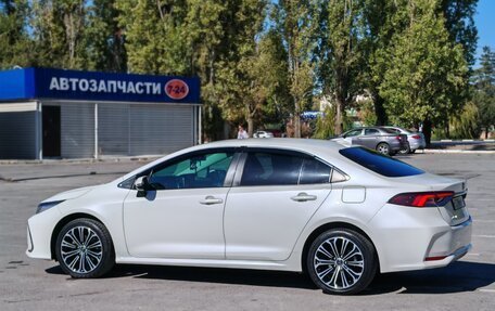Toyota Corolla, 2019 год, 1 947 000 рублей, 9 фотография