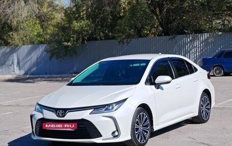 Toyota Corolla, 2019 год, 1 947 000 рублей, 8 фотография