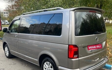 Volkswagen Caravelle T6 рестайлинг, 2021 год, 5 600 000 рублей, 6 фотография