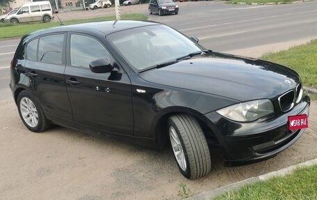 BMW 1 серия, 2011 год, 890 000 рублей, 1 фотография