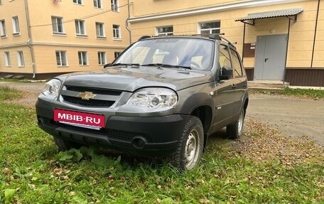 Chevrolet Niva I рестайлинг, 2016 год, 650 000 рублей, 6 фотография