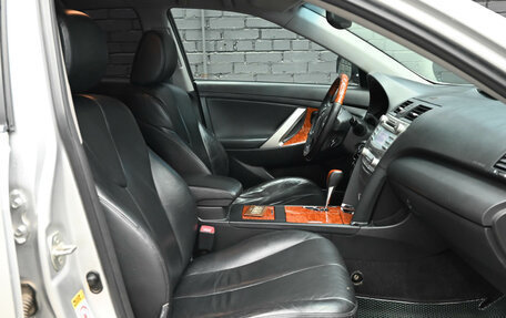 Toyota Camry, 2008 год, 1 100 000 рублей, 10 фотография