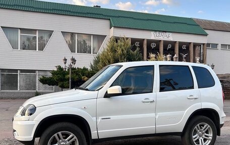 Chevrolet Niva I рестайлинг, 2016 год, 750 000 рублей, 7 фотография