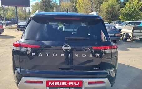 Nissan Pathfinder, 2021 год, 4 500 000 рублей, 6 фотография