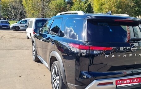 Nissan Pathfinder, 2021 год, 4 500 000 рублей, 7 фотография