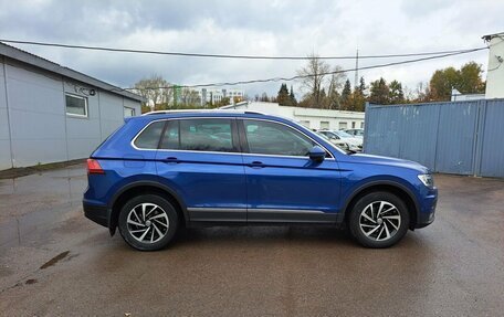 Volkswagen Tiguan II, 2018 год, 2 200 000 рублей, 5 фотография