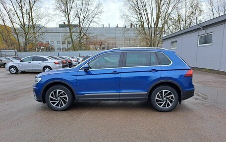 Volkswagen Tiguan II, 2018 год, 2 200 000 рублей, 10 фотография