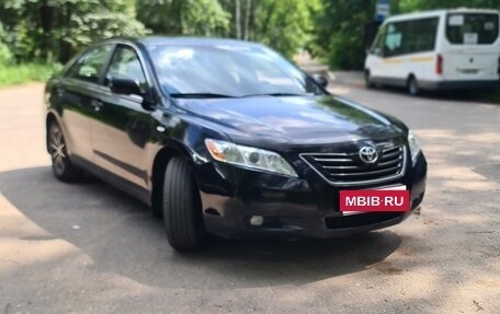 Toyota Camry, 2008 год, 770 000 рублей, 1 фотография