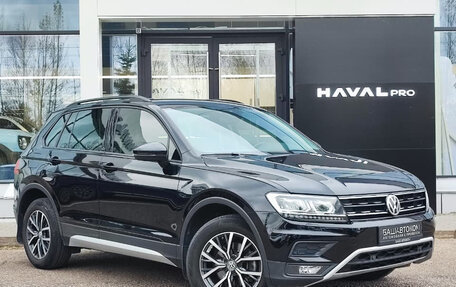 Volkswagen Tiguan II, 2020 год, 2 690 000 рублей, 3 фотография
