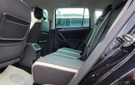 Volkswagen Tiguan II, 2020 год, 2 690 000 рублей, 12 фотография