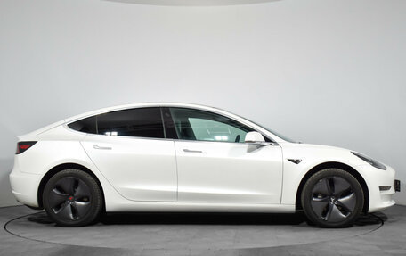 Tesla Model 3 I, 2019 год, 2 057 307 рублей, 4 фотография