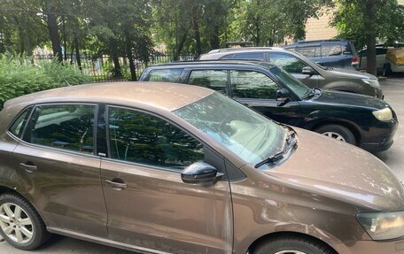 Volkswagen Polo VI (EU Market), 2011 год, 650 000 рублей, 2 фотография