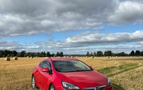Opel Astra J, 2013 год, 719 999 рублей, 1 фотография