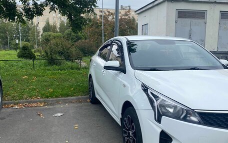 KIA Rio IV, 2020 год, 1 350 000 рублей, 5 фотография