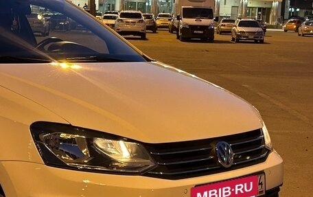 Volkswagen Polo VI (EU Market), 2018 год, 930 000 рублей, 3 фотография
