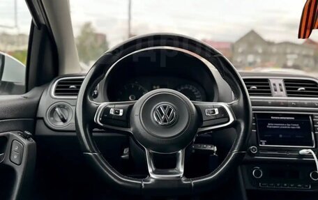 Volkswagen Polo VI (EU Market), 2018 год, 930 000 рублей, 15 фотография