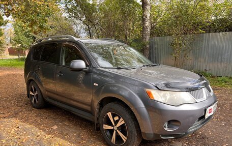 Mitsubishi Outlander III рестайлинг 3, 2009 год, 920 000 рублей, 6 фотография