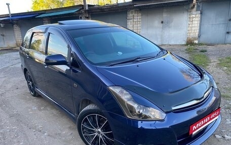 Toyota Wish II, 2006 год, 855 000 рублей, 2 фотография