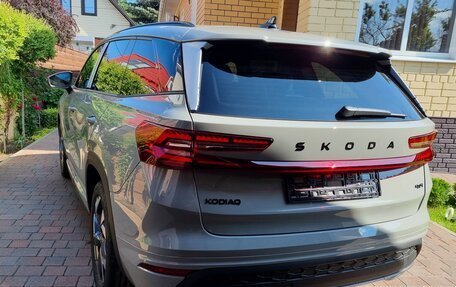 Skoda Kodiaq, 2025 год, 5 199 999 рублей, 5 фотография