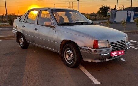 Opel Kadett E рестайлинг, 1986 год, 165 555 рублей, 3 фотография