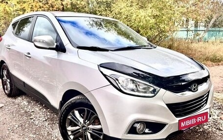 Hyundai ix35 I рестайлинг, 2014 год, 1 295 000 рублей, 2 фотография