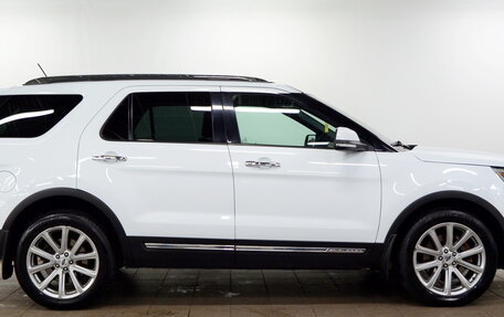 Ford Explorer VI, 2018 год, 2 490 000 рублей, 4 фотография