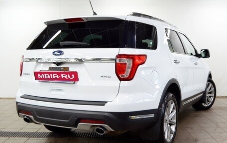Ford Explorer VI, 2018 год, 2 490 000 рублей, 3 фотография