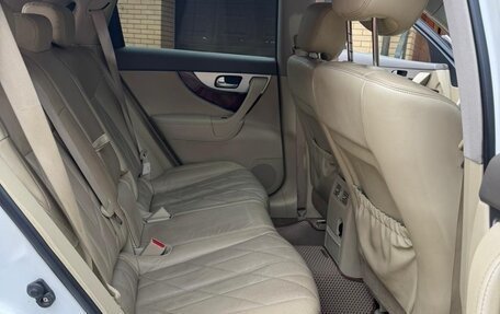 Infiniti FX II, 2011 год, 1 700 000 рублей, 9 фотография