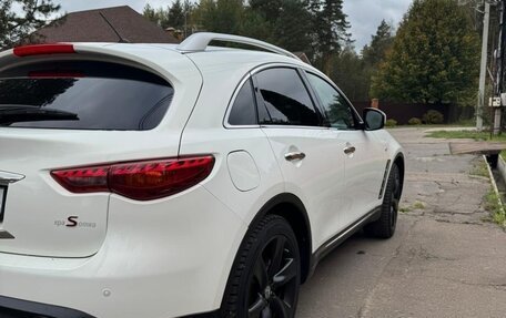 Infiniti FX II, 2011 год, 1 700 000 рублей, 5 фотография