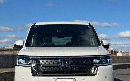 Honda Stepwgn, 2023 год, 3 390 000 рублей, 7 фотография