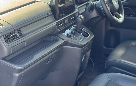 Honda Stepwgn, 2023 год, 3 390 000 рублей, 35 фотография