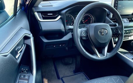 Toyota RAV4, 2021 год, 3 496 000 рублей, 19 фотография