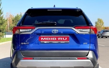 Toyota RAV4, 2021 год, 3 496 000 рублей, 11 фотография