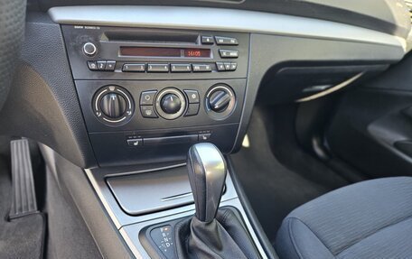 BMW 1 серия, 2010 год, 899 000 рублей, 23 фотография