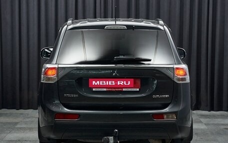 Mitsubishi Outlander III рестайлинг 3, 2013 год, 1 549 000 рублей, 5 фотография