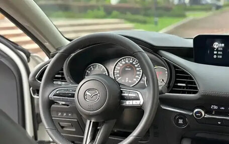 Mazda 3, 2025 год, 2 500 000 рублей, 13 фотография