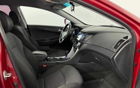 Hyundai Sonata VI, 2011 год, 905 000 рублей, 12 фотография