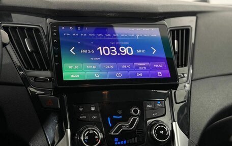 Hyundai Sonata VI, 2011 год, 905 000 рублей, 15 фотография
