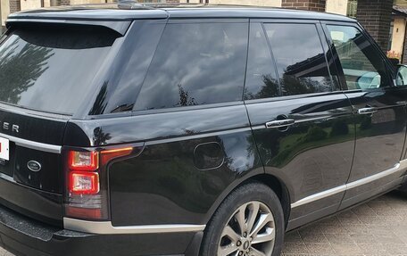 Land Rover Range Rover IV рестайлинг, 2015 год, 4 500 000 рублей, 3 фотография